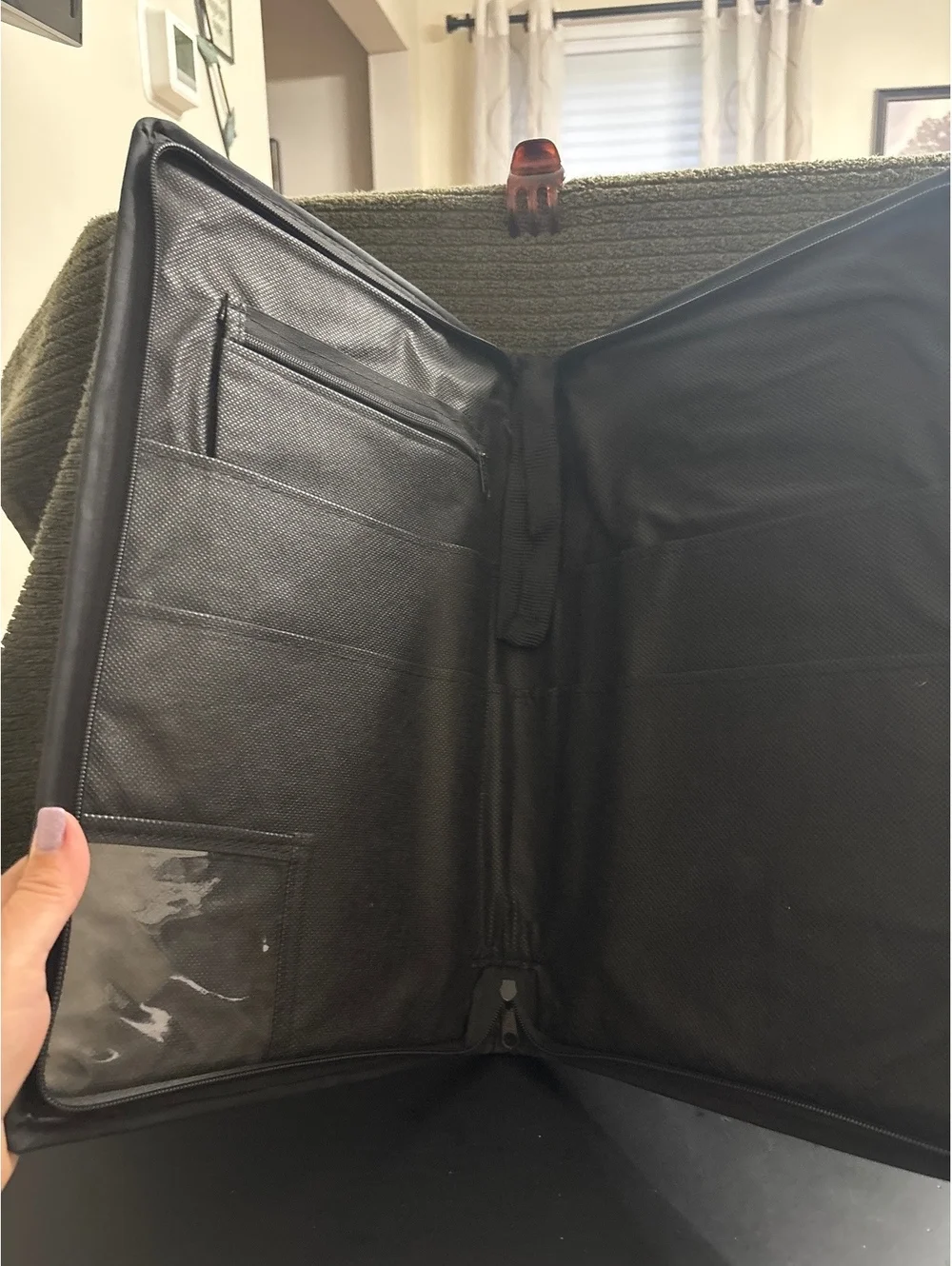 10 x 15 embroidered or stitched portfolio binder